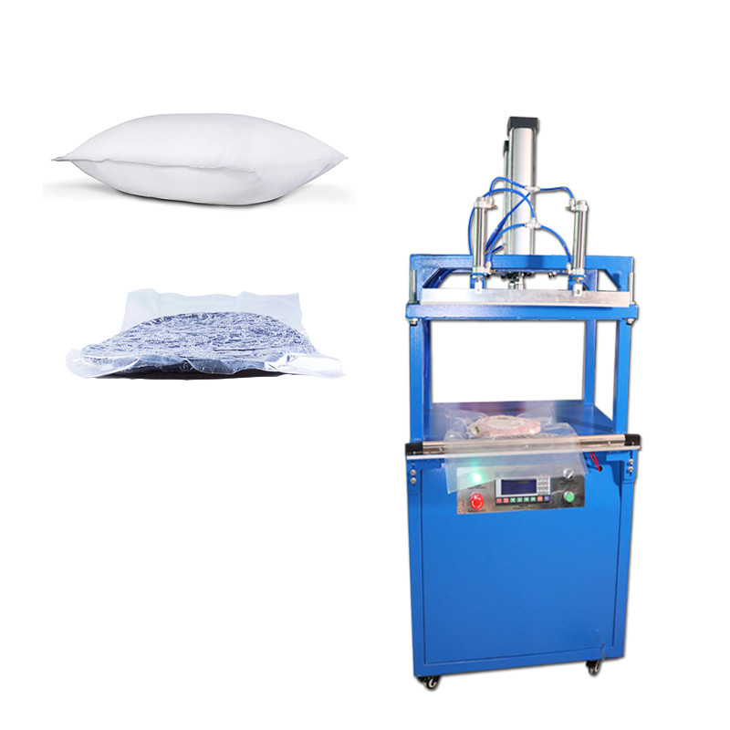 China Commodity Pillow Bag Packaging Machine Automatic Toys Packing Machine 1KW factory