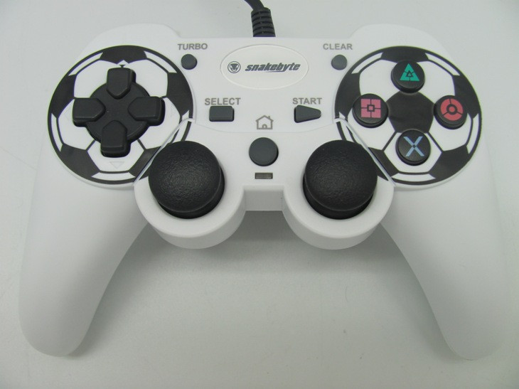 China 12 Button 4 Axis P3 Wireless USB Game Controller Wired USB Cable With LED Indicator factory