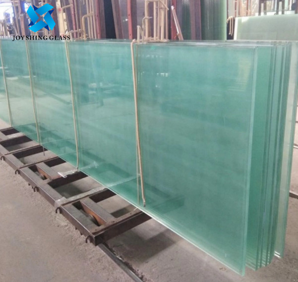 China 2mm Clear Float Glass Panel Ultra Clear Low Iron Glass Cut To Size factory