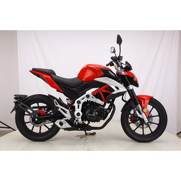 Quality Safety Naked Sport Motorcycle Sport Standard Motorcycles 120 KM / H MAX SPEED for sale