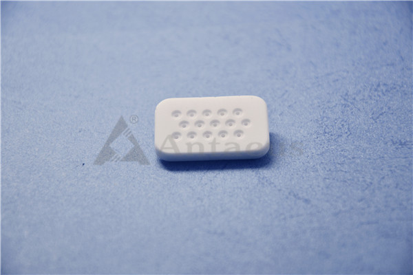 Quality Advanced Technical Alumina Ceramic Insulator High Hardness Connector For Battery for sale