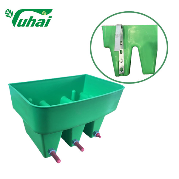 Quality Green 30 Liters Volume 3 Claves Milk Bucket For Animal Feeding Milking Bucket for sale
