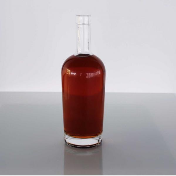 Quality Bourbon XO Round Shape Glass Bottle for sale