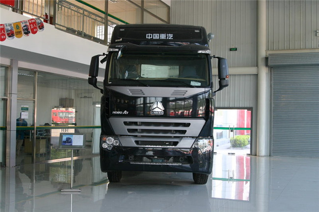 China SINOTRUK HOWO A7 6X4 Tipper Dump Truck 10 Wheeler Left And Right Drive factory