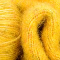 Quality Recycle Polyester GRS Wool Alpaca Yarn Acrylic Nylon Air Covered Yarns For Hand for sale