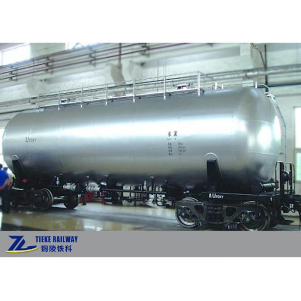 Quality 70t Load Railcar Bulk Cement Train Car U70 With Traction Pillow for sale