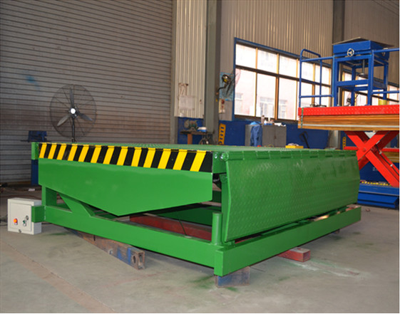 Quality Fixed Hydraulic Truck Ramp Automatic Dock Levelers portable loading ramps for trucks for sale