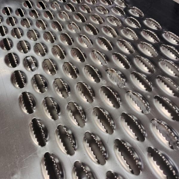 Quality Stair Tread Anti Skid Grating Abrasion Corrosion Weather Resistance for sale
