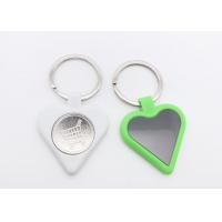 China Plastic Nickel Plated Cute Metal Keychain 35mm Heart Shape Key Ring factory