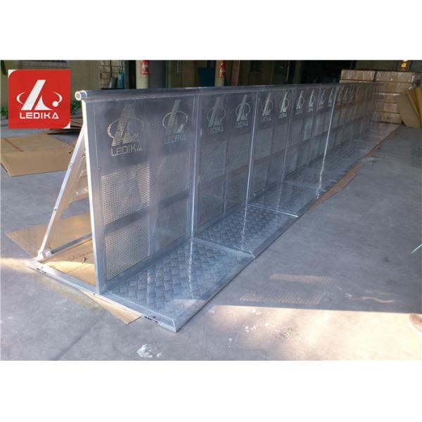Quality Foldable Remotable Aluminium Alloy Crowd Barrier For Outdoor Concert for sale