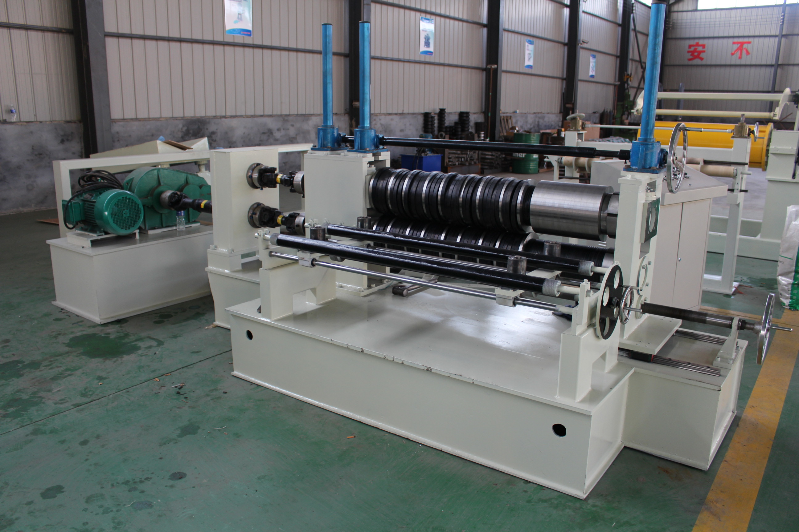 China Mini Slitter Slitting Line Machine High Speed  With Hydraulic Uncoiler And Recoiler factory
