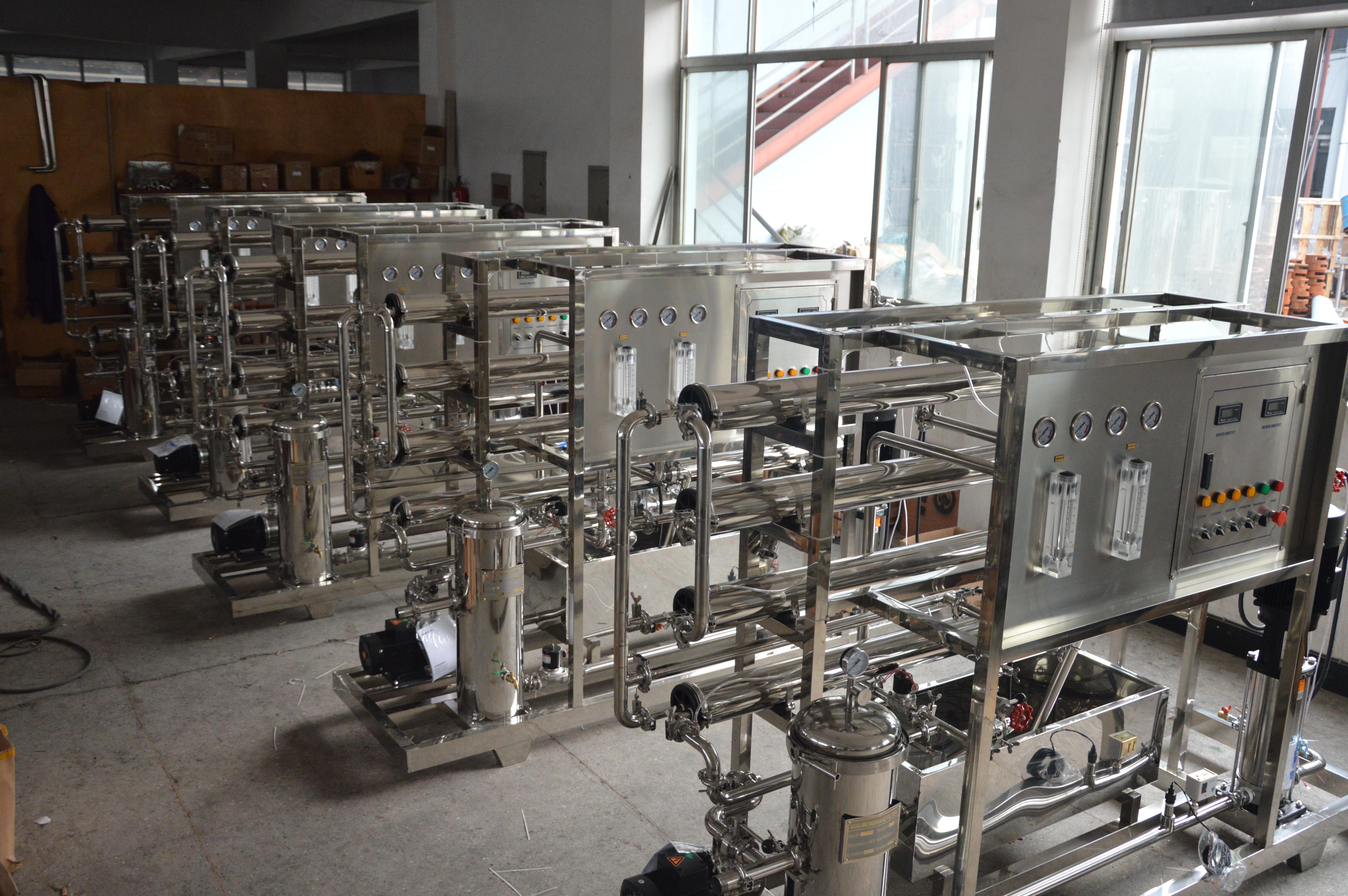 China 380V 50HZ Reverse Osmosis RO Water Treatment Plant For Producing Drinking Water factory
