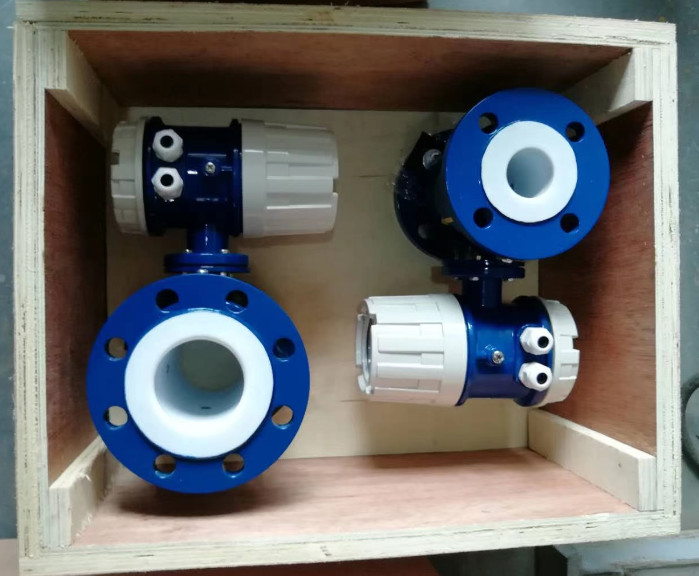 China 10m/s DN800 Wastewater Electromagnetic Flow Meter for sale