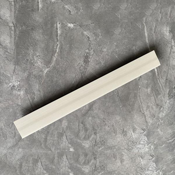 Quality White PVC Skirting Board Laminate Floor Skirting Trim crack resistant for sale