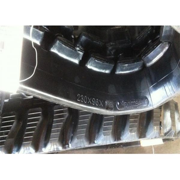 Quality Small Bobcat Replacement Tracks Low Ground Pressure 3168mm Overall Length for sale