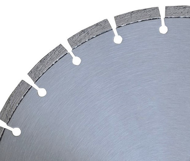 China 300-600mm Standard Segmented Rim Concrete Diamond Saw Blade factory