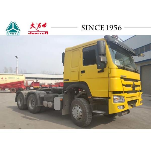 Quality Yellow HOWO 6X4 Tractor Truck / Prime Mover With 420 HP For Fuel Transport for sale