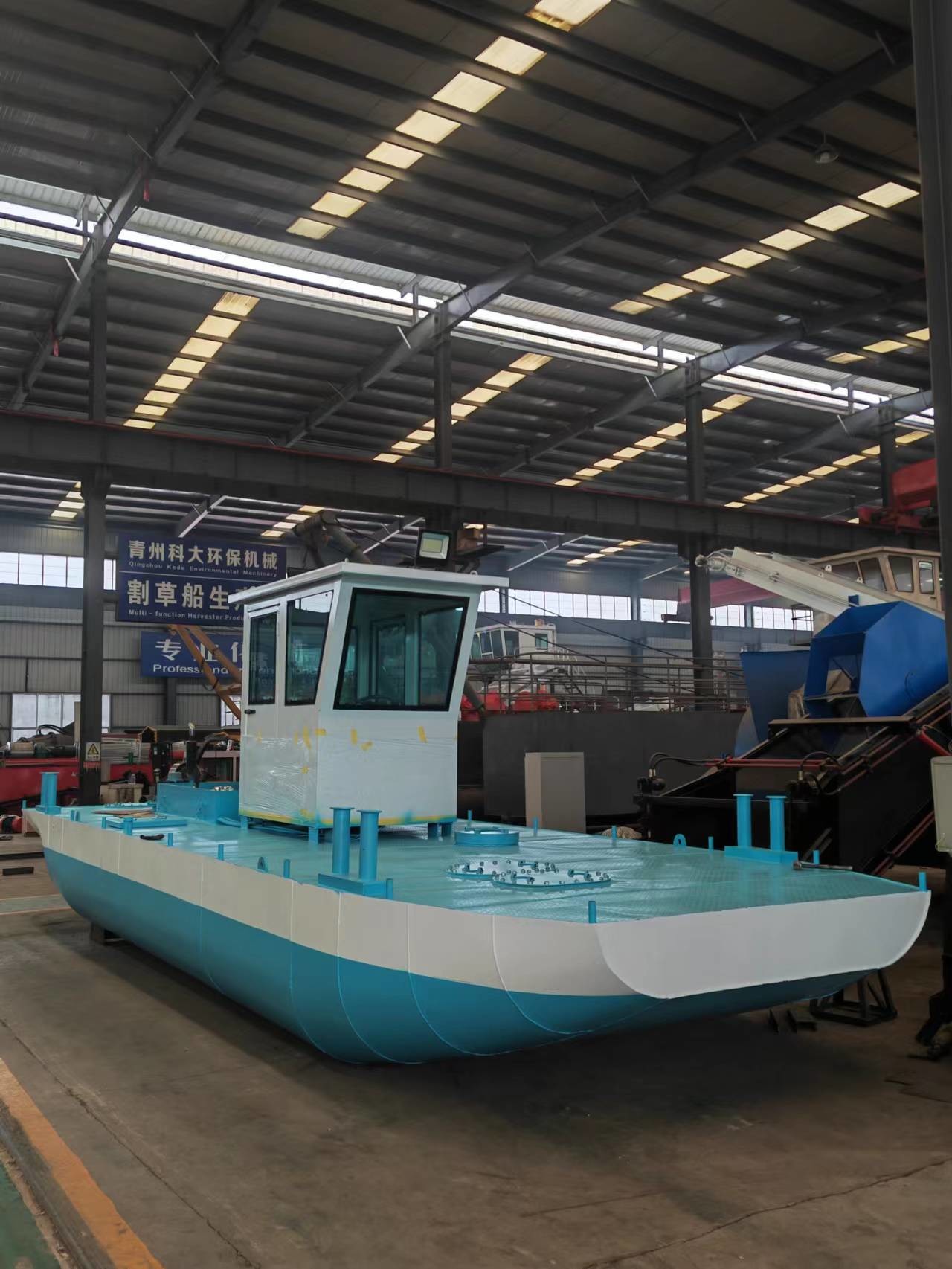 China Flat Deck Barge Boat 30km/H Speed For Cargo Transportation 3-4ton factory