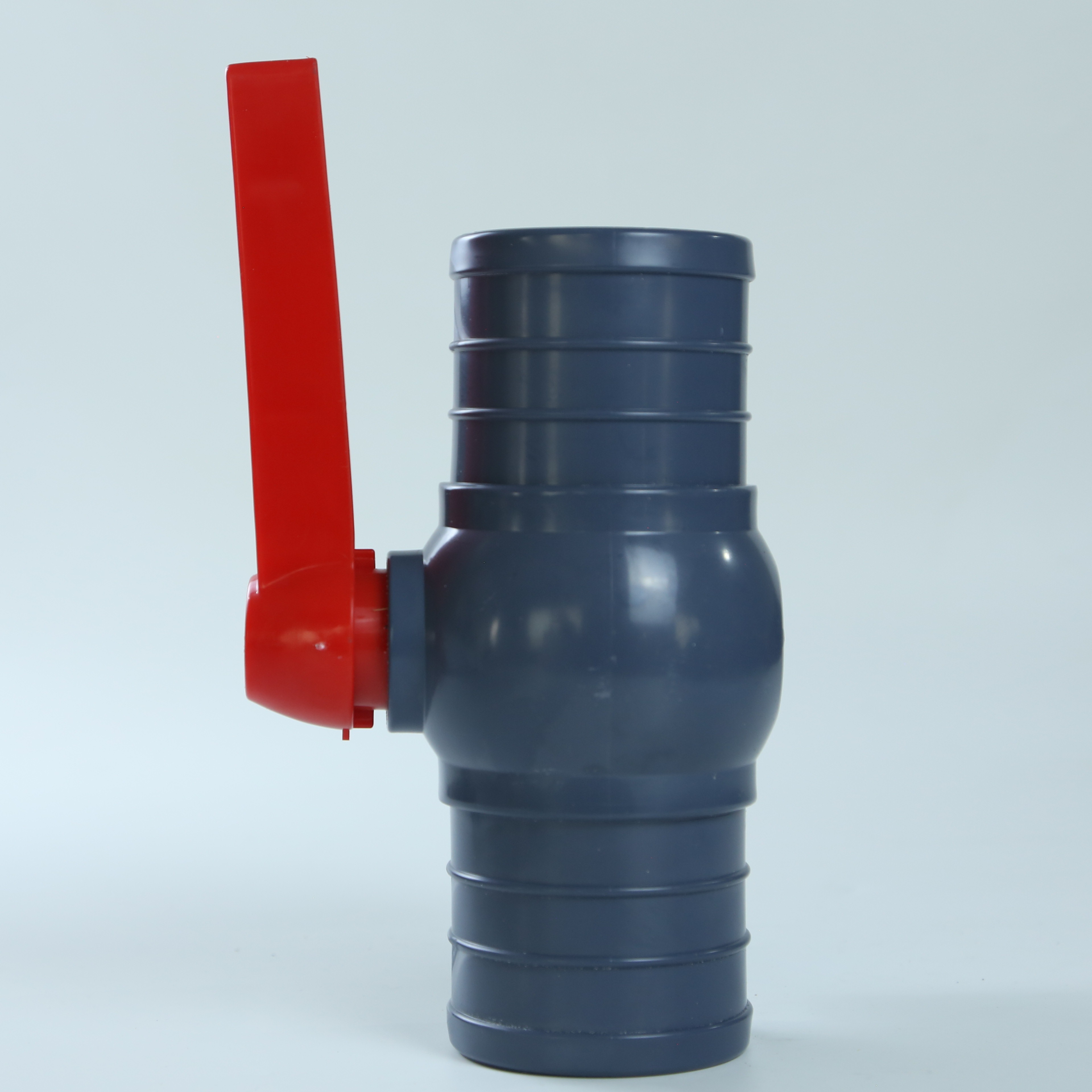 China Water Saving Irrigation 3 Way Plastic Ball Valve Customizable PVC Three Way Valve factory