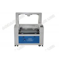 Quality Automatic Edge Tracking CO2 Laser Cutter , Clothing Label Logo Laser Engraving for sale