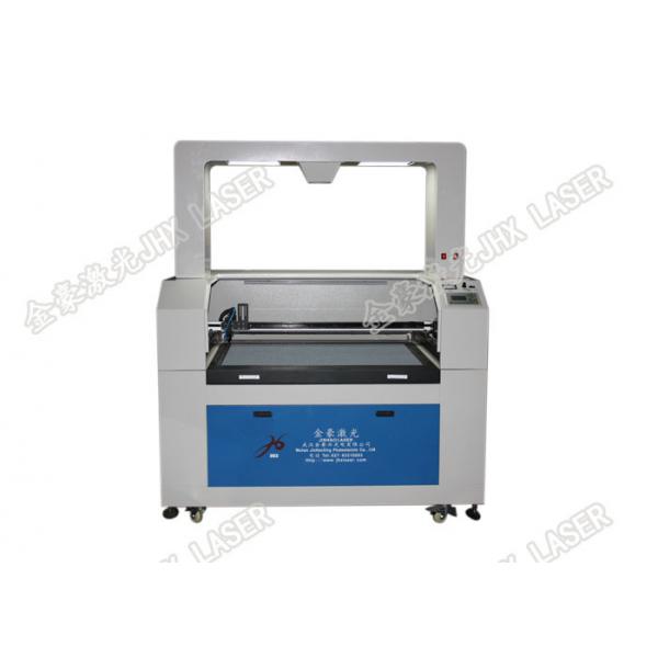 Quality Automatic Edge Tracking CO2 Laser Cutter , Clothing Label Logo Laser Engraving Cutting Machine for sale