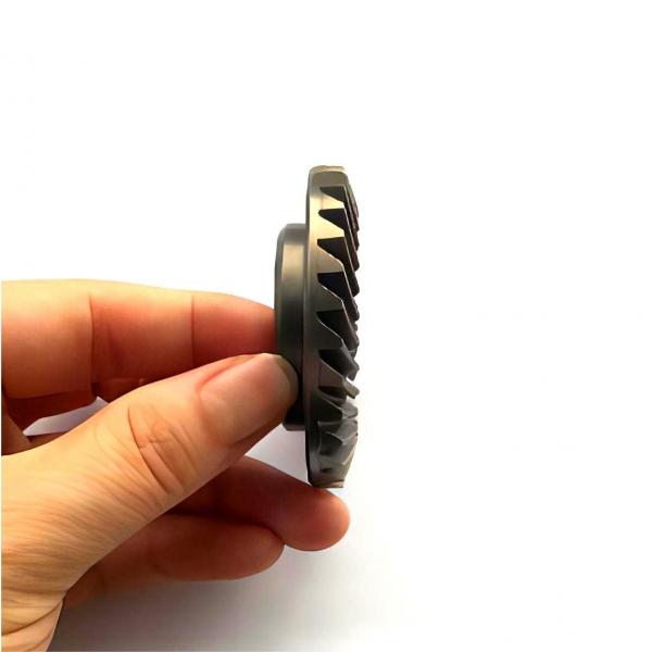 Quality 20CrMnTi Steel Spiral Bevel Gear , 2.5 Module High Strength Gear With Black for sale
