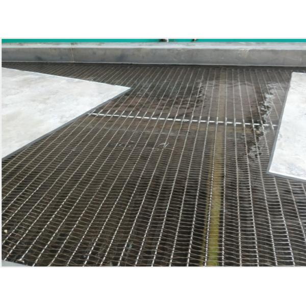Quality W1320mm 1m/Min Stainless Steel Conveyor Belt Machine / Mesh Belt Conveyor for sale