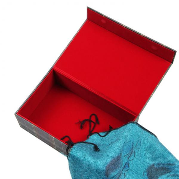Quality Custom Luxury Scarf Gift Box Packaging / Silk Scarf Box With Magnetic for sale