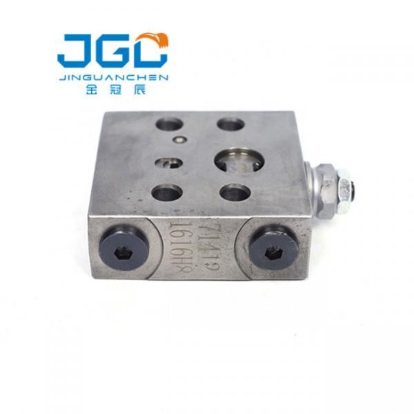 Quality PC130-7 Excavator Hydraulic Parts PC160-7 Reducing Relief Valve Block 702-21 for sale