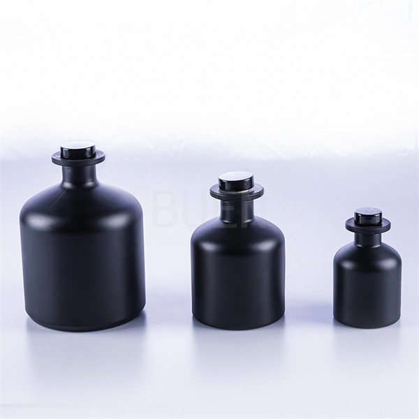 Quality Home Decoration Glass Aroma Diffuser Bottle Frosted Black Glossy Anodizing for sale