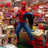 China Fiberglass Marvel Spider Man Statue Life Size Spiderman Statue factory