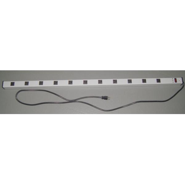 Quality 11 Flat Plug Surge Protector Power Strip , Long Cord Power Bar Horizontal / Vertical for sale