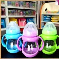 China 150ml glass baby bottle with handle and cover factory
