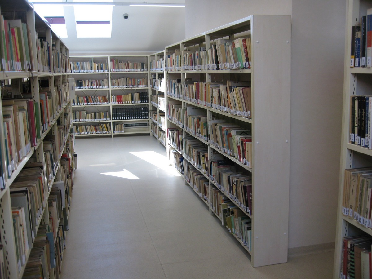 China Double-Upright Double-Sided Metal Open Bookshelf / Steel Library Bookshelf factory