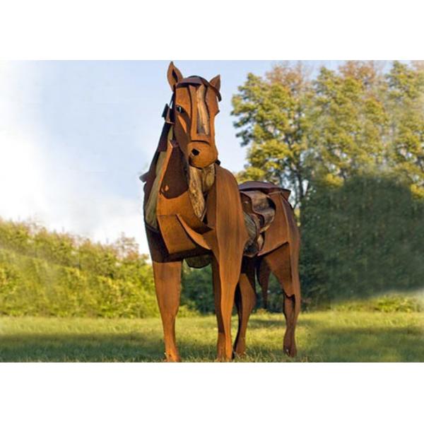 Quality Life Size Metal Horse Sculpture / Metal Horse Garden Sculpture Rusty Finishing for sale