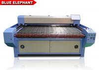 China Cloth / Fabric Laser Cutter Laser Engraving And Cutting Machine For Leather HIWIN Linear Guide factory