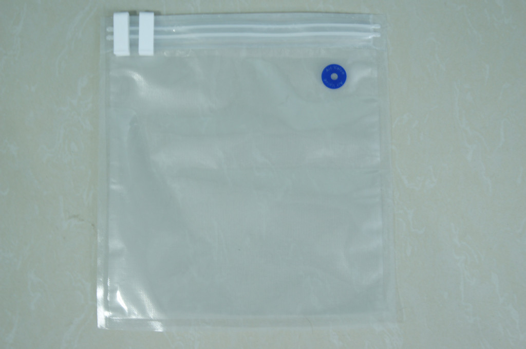 China Clear Food Saver Vacuum Seal Bags With 3 Side / Double Valve Vacuum Seal Storage Bags factory