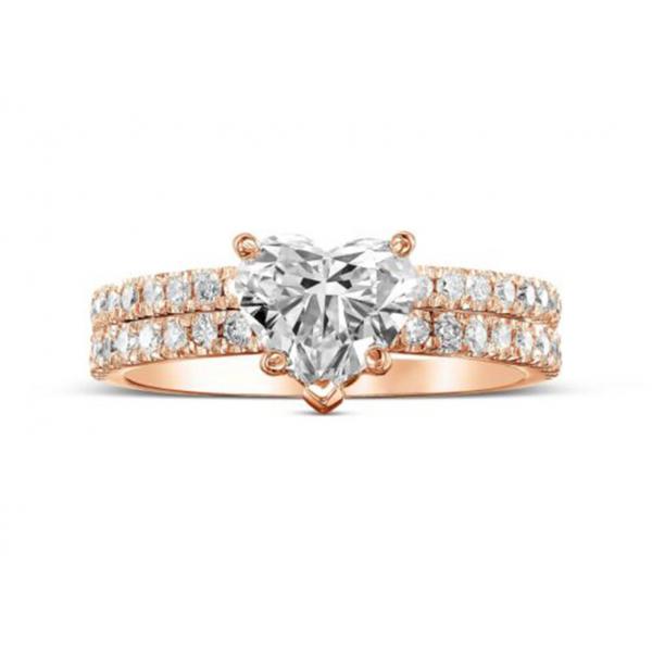 Quality ODM 18k Rose Gold Diamond Ring Heart Cut With Matching Band 2.75CT for sale