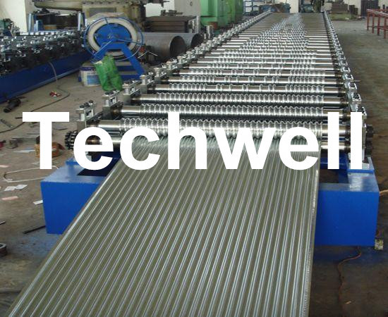 China Corrugated Profile Roofing Sheet Roll Forming Machine With Hydraulic, PLC System factory