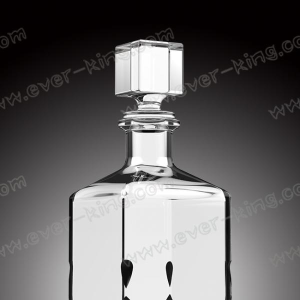 Quality 700ml Customized Square Brandy Glass Bottle for sale