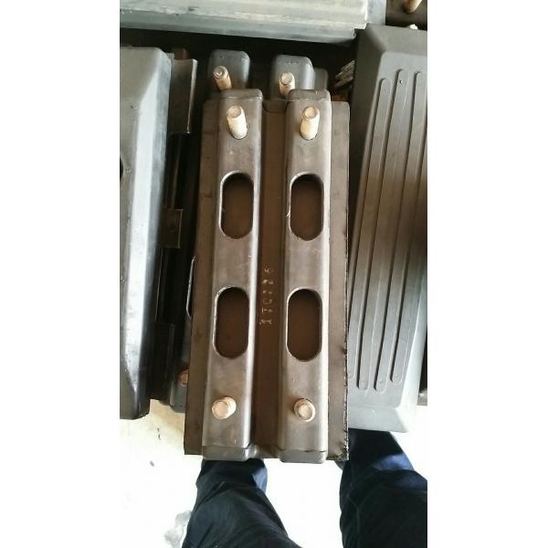 Quality 260bk Rubber Track Pads / Bolt - On Construction Steel Excavator Tracks for sale