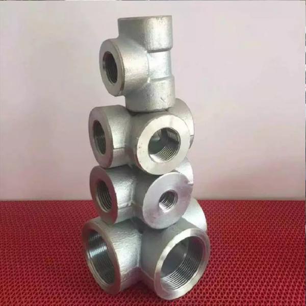 Quality High Pressure Socket Pipe Fittings Carbon Steel Pipe Tee 5inch 3000LB ASME B16.11 for sale