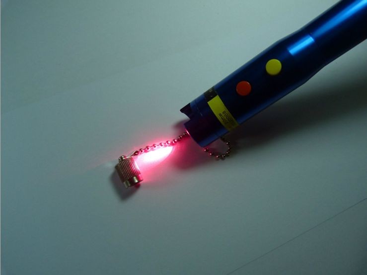 China fiber optic testing pen red light source high power cable fault locator factory