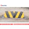 China Traffic Barrier Security Automatic Road Blocker Barricade Machine With Hydraulic Control System factory