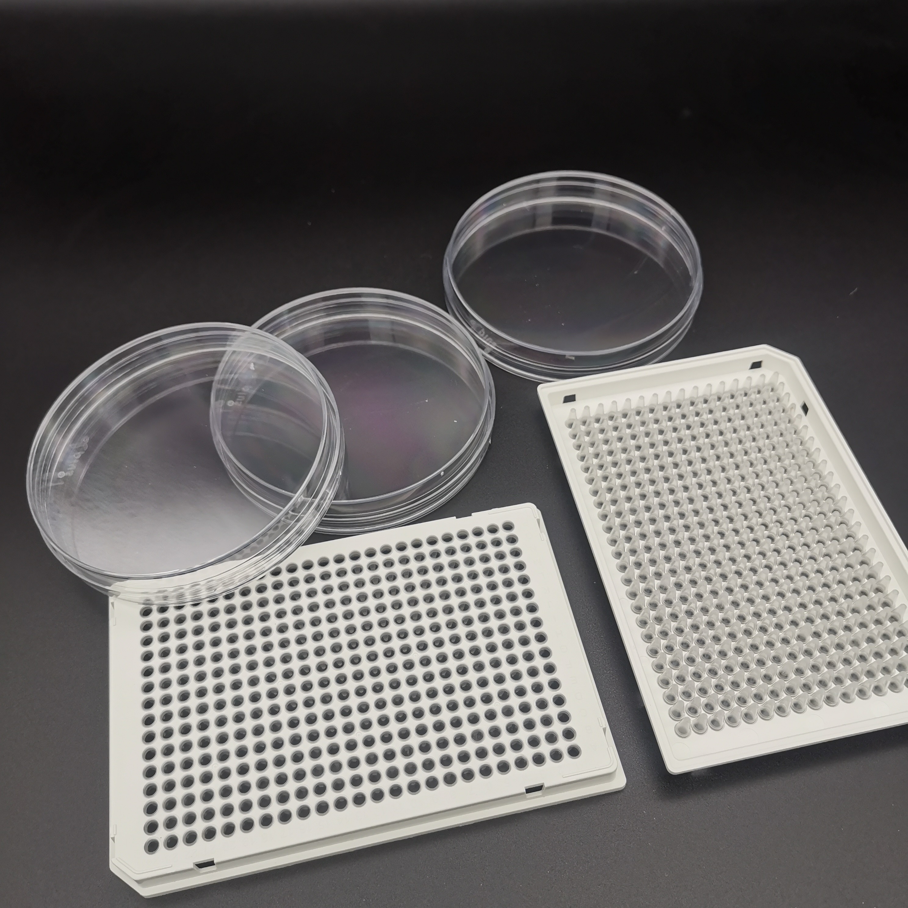 China Transparent Microtiter 96 Well TCT Cell Culture Dish For Sterile Laboratory factory