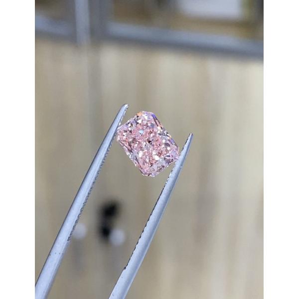 Quality 1 - 4 Carat Lab Grown Baby Pink Diamonds Radiant Cut Fancy Intense Pink Diamond for sale