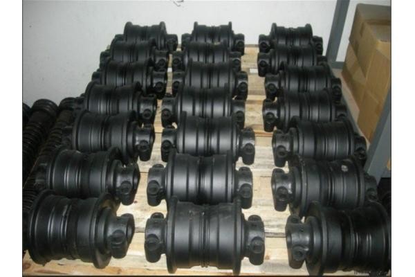 Quality Kobelco / Komatsu Excavator Undercarriage Parts Track Roller Bottom Roller for sale