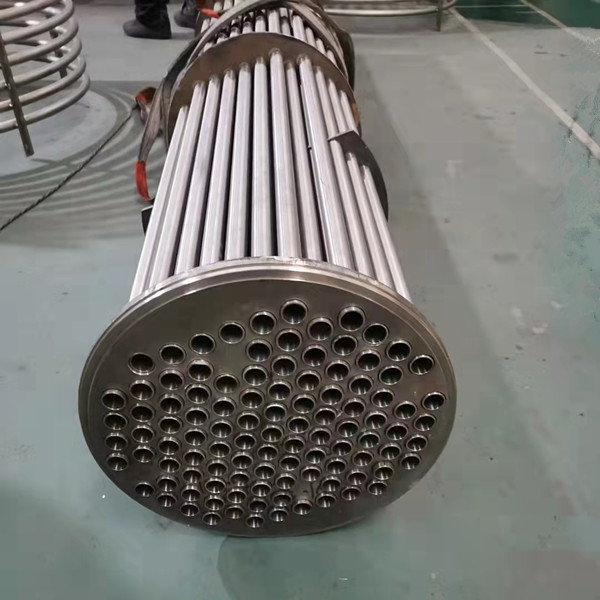 Quality Seamless Titanium Heat Exchanger 3 Square Meters Gr5 Tube Bundle for sale