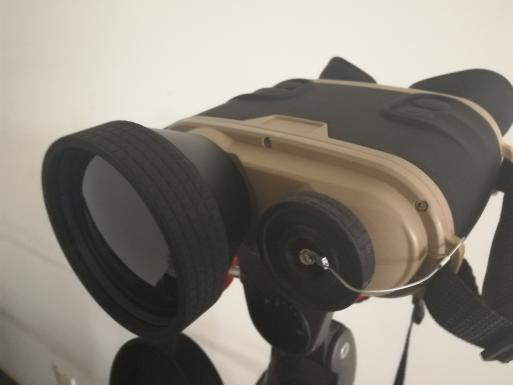 Quality Infrared Thermal Imaging Binoculars 640 × 480 Detector 50hz Manual Focus for sale