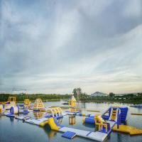China BALI Giant Inflatable Floating Water Parks Manufacturer / Bouncia Aqua Park factory